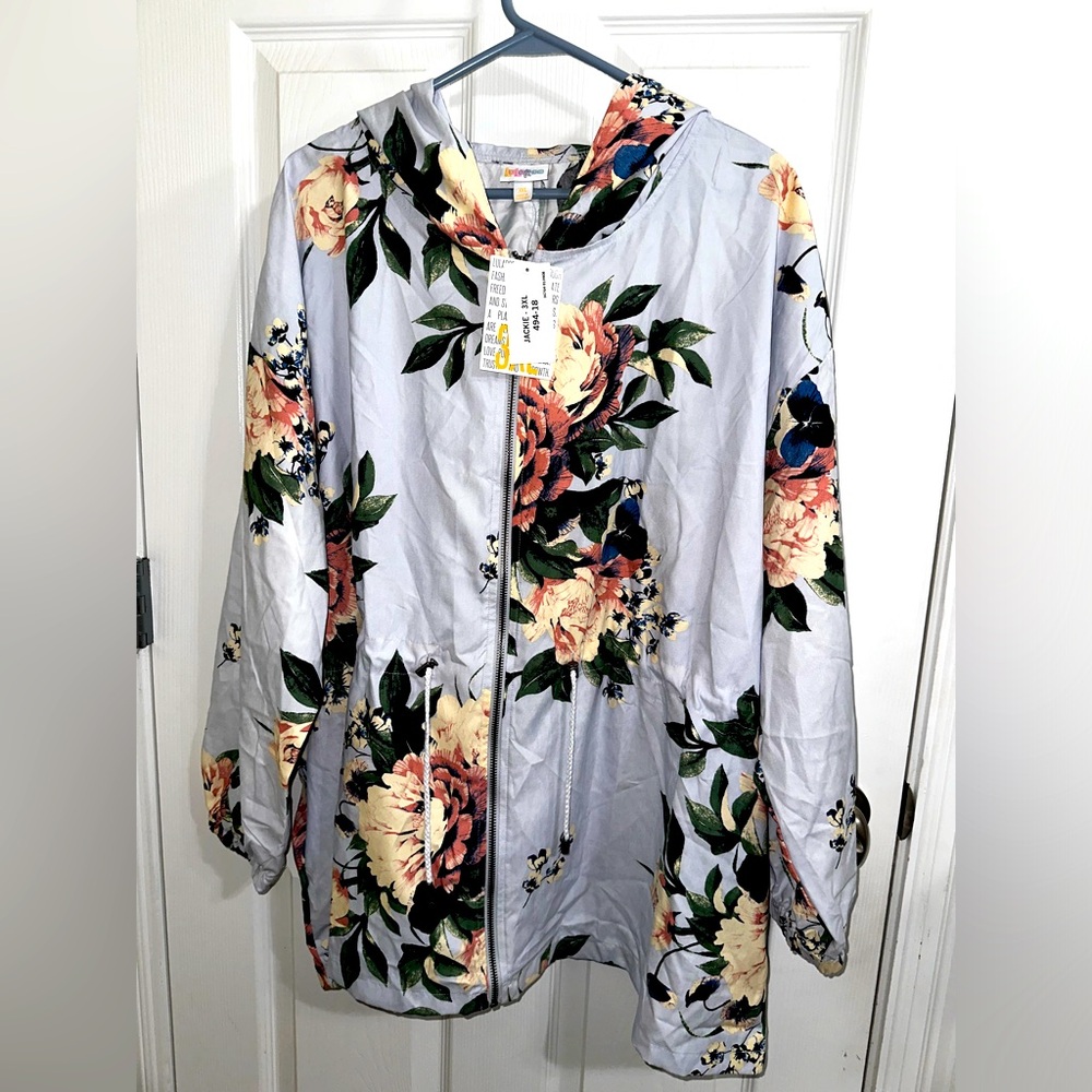 Lularoe 3XL woman’s light “Jackie Jacket” floral Cinch waist Zip up. Cottagecore